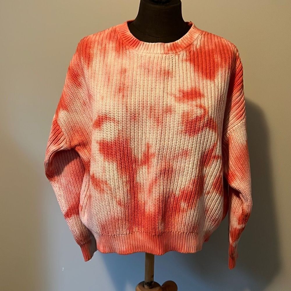 Freshman Women's Coral Tie Dye Ribbed Knit Crop Pullover Sweater